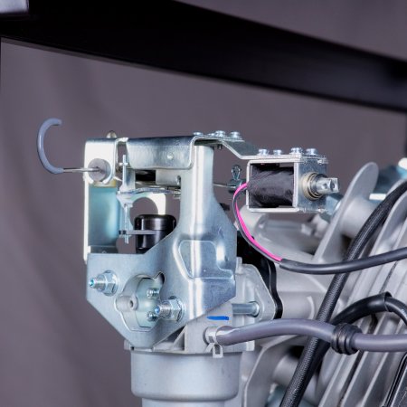 Бензиновый генератор FUBAG BS 8000 DA ES (трехфазный) с электростартером и коннектором автоматики в Белгороде фото